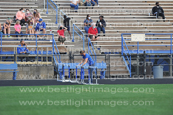 M-CHSTRACK021121_328