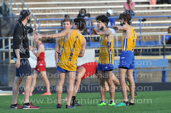 M-CHSTRACK021121_100