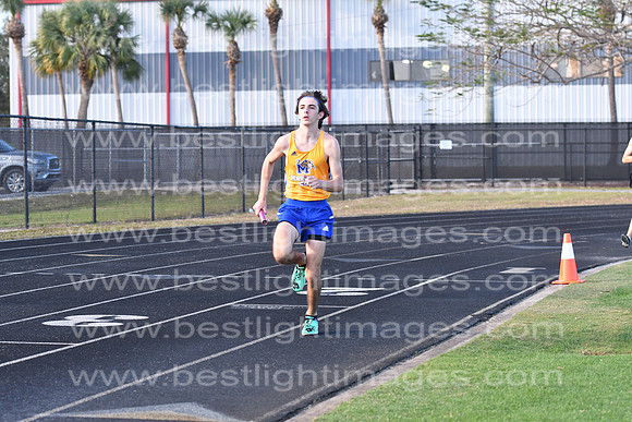 M-CHSTRACK021121_215