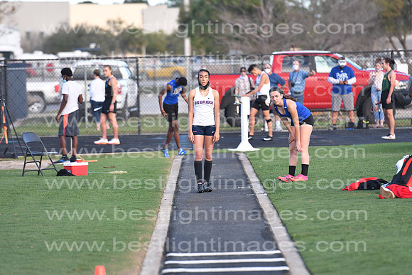 M-CHSTRACK021121_137