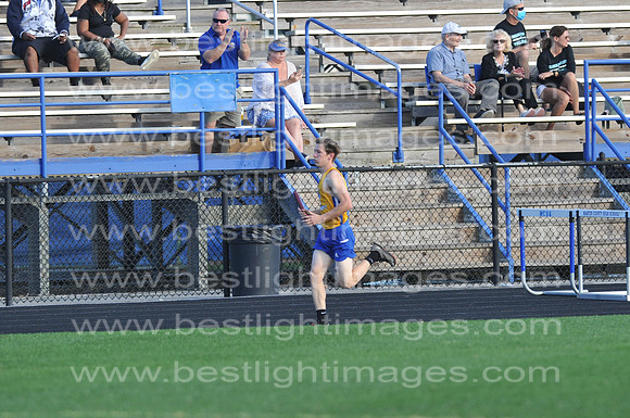 M-CHSTRACK021121_243