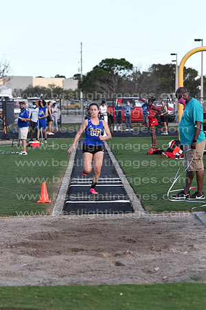 M-CHSTRACK021121_156