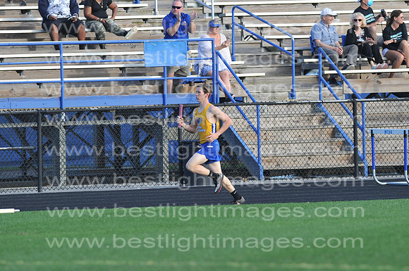 M-CHSTRACK021121_244