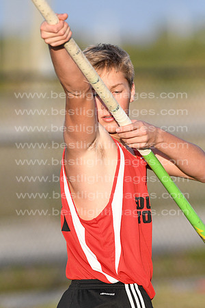 MCHSFSTRACK022117_271