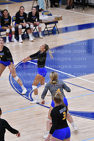 MCHSVB100120_057