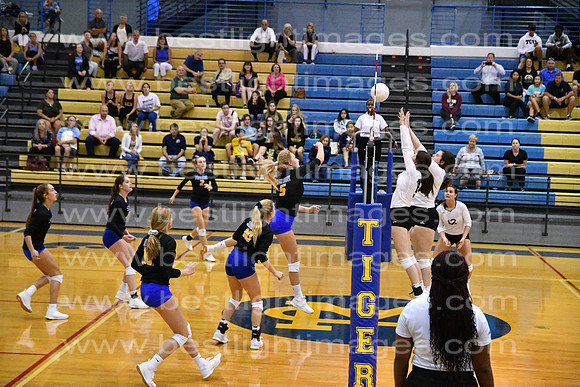 MCHSVB092619_022