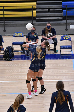 MCHSVB100120_093