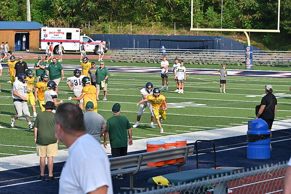 TitanFB0816_0040