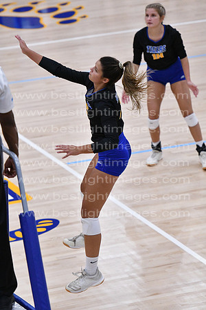 MCHSVB100120_070