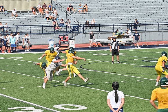 TitanFB0816_0145