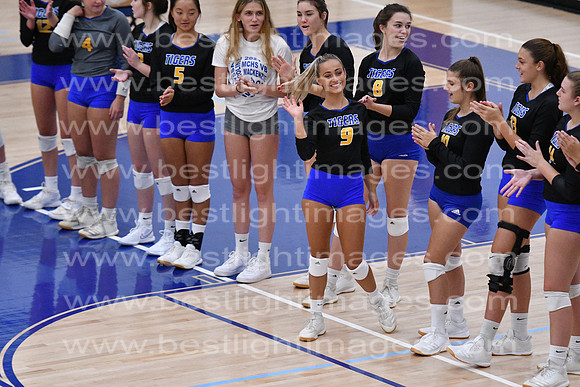 MCHSVB100120_041