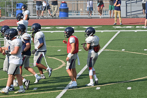 TitanFB0816_0126
