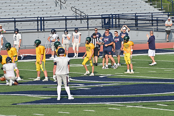 TitanFB0816_0045