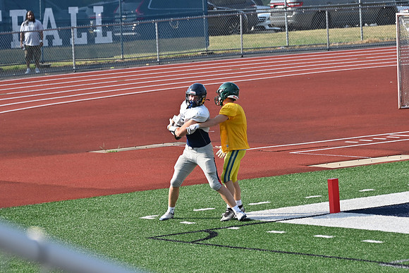 TitanFB0816_0120