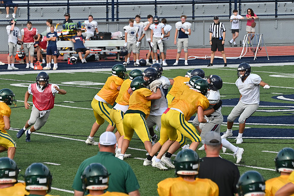 TitanFB0816_0188