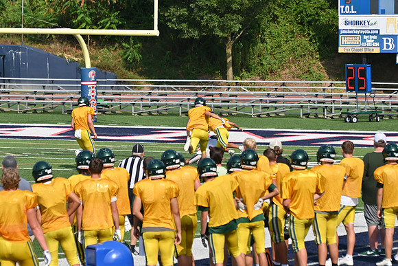 TitanFB0816_0222