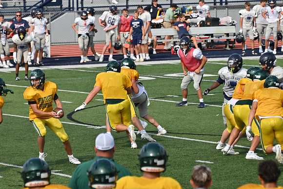 TitanFB0816_0192