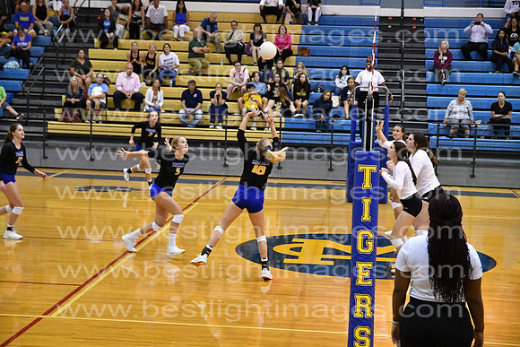 MCHSVB092619_020