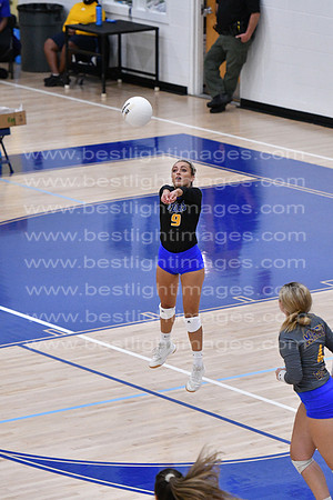 MCHSVB100120_075