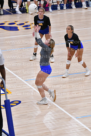 MCHSVB100120_144