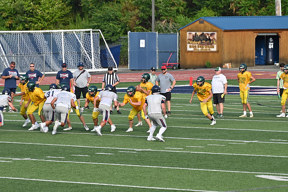 TitanFB0816_0048