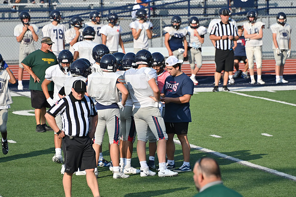 TitanFB0816_0019