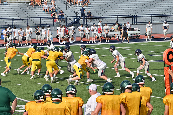 TitanFB0816_0199