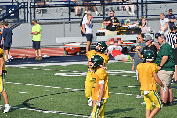 TitanFB0816_0103