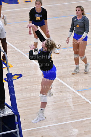 MCHSVB100120_136