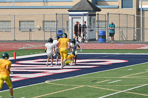 TitanFB0816_0142