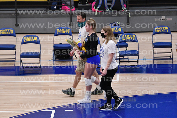 MCHSVB100120_003