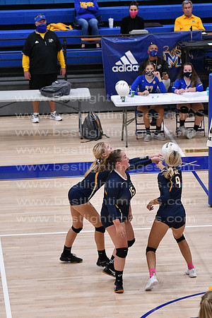 MCHSVB100120_140