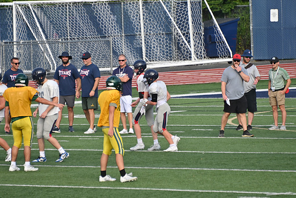 TitanFB0816_0057