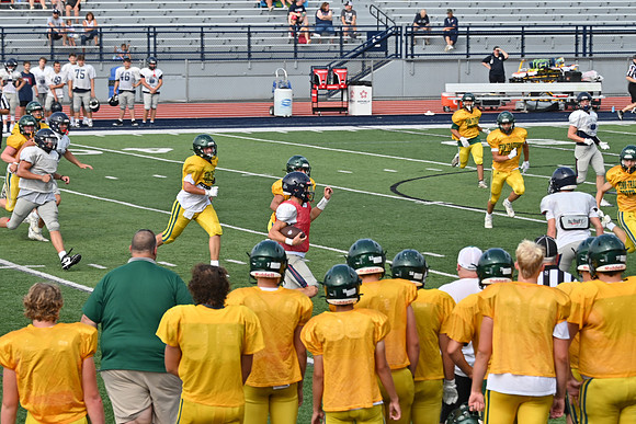 TitanFB0816_0180