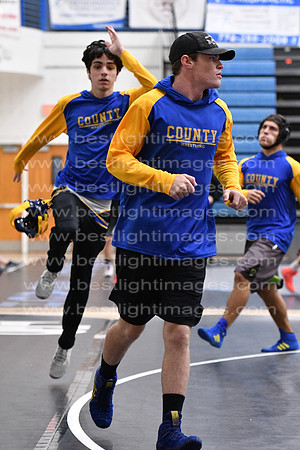 MCHSWRESTLING12222_003