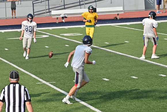 TitanFB0816_0090