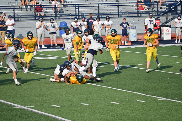 TitanFB0816_0006
