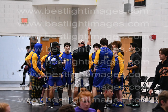 MCHSWRESTLING12122_004