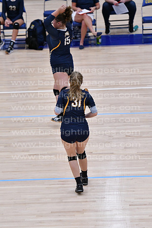 MCHSVB100120_086
