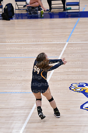 MCHSVB100120_208