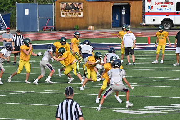 TitanFB0816_0051