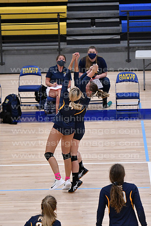 MCHSVB100120_095