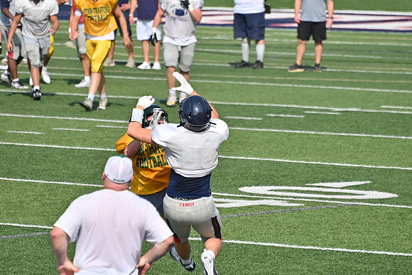 TitanFB0816_0225