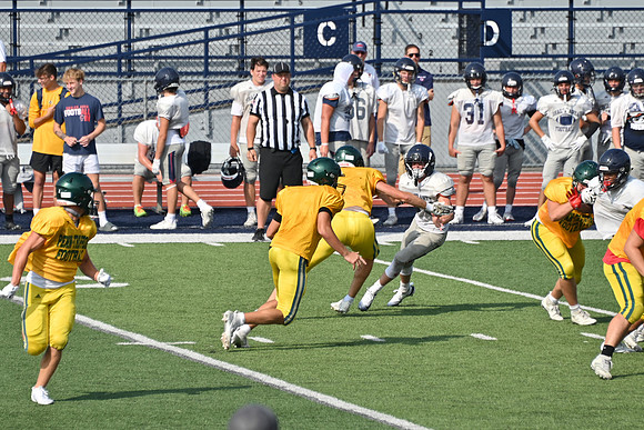 TitanFB0816_0183