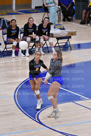 MCHSVB100120_066