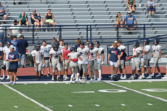 TitanFB0816_0214