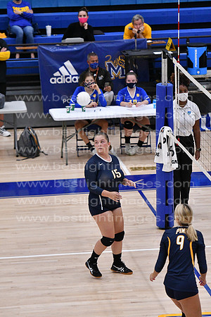 MCHSVB100120_082
