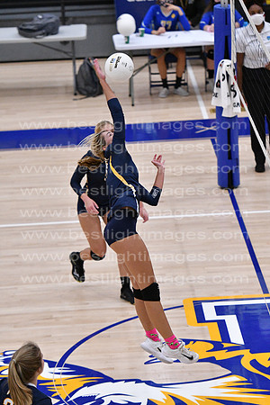 MCHSVB100120_165