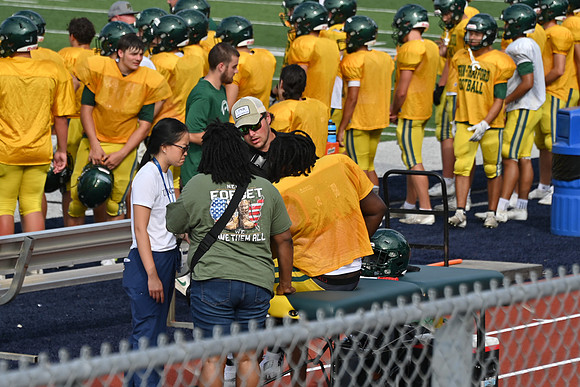 TitanFB0816_0155