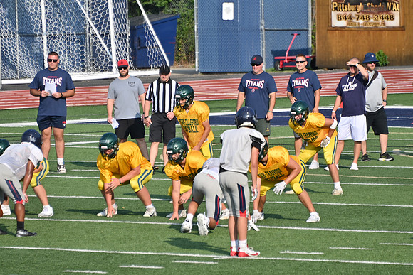 TitanFB0816_0034